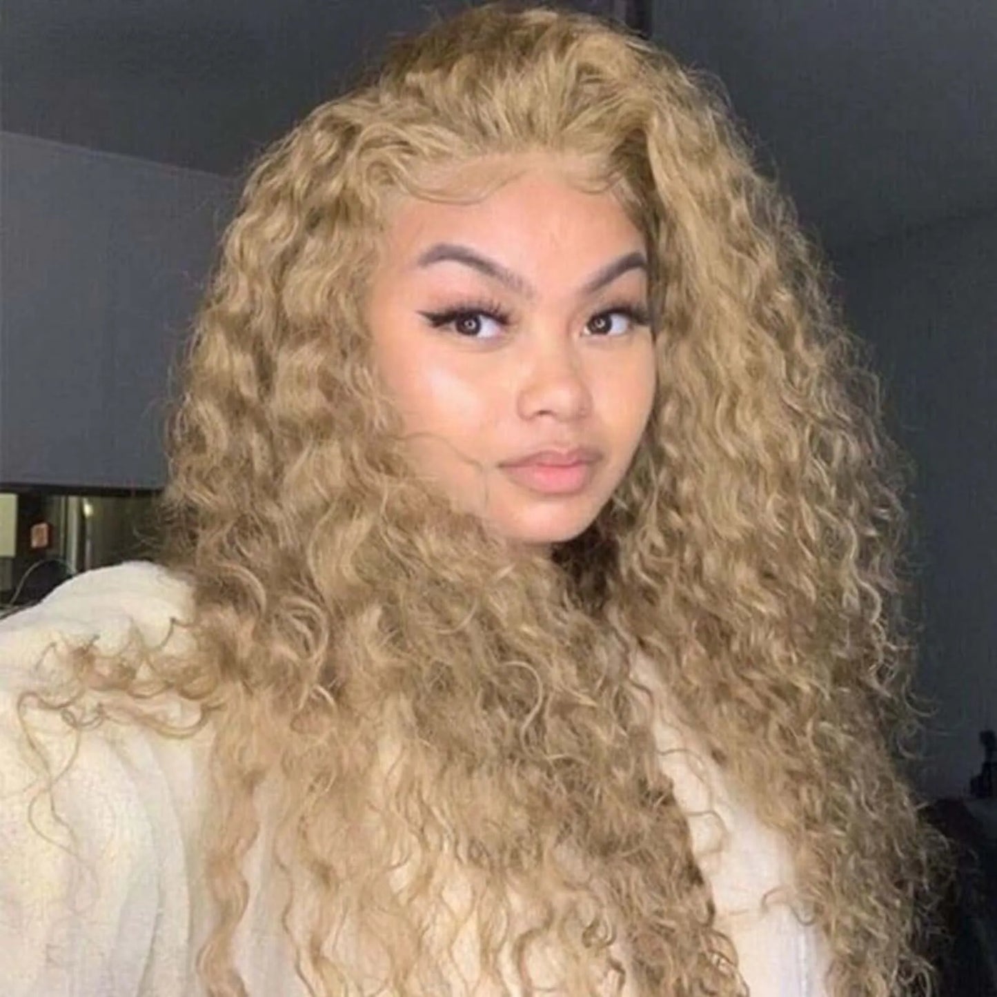 Ash Blonde Wig Long Blonde Curly Wig Synthetic Lace Front Wig Glueless Wigs Ready to Wear Water Wave Curly Lace Wigs for Women