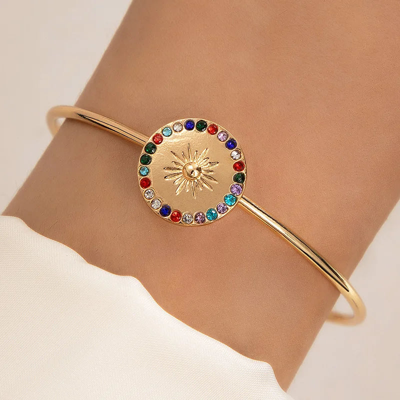 Tocona New Flower Inlaid Brick Open Bangle for Women's Vintage Green Stone Single Bracelet Party Jewelry Accessories брасле23692