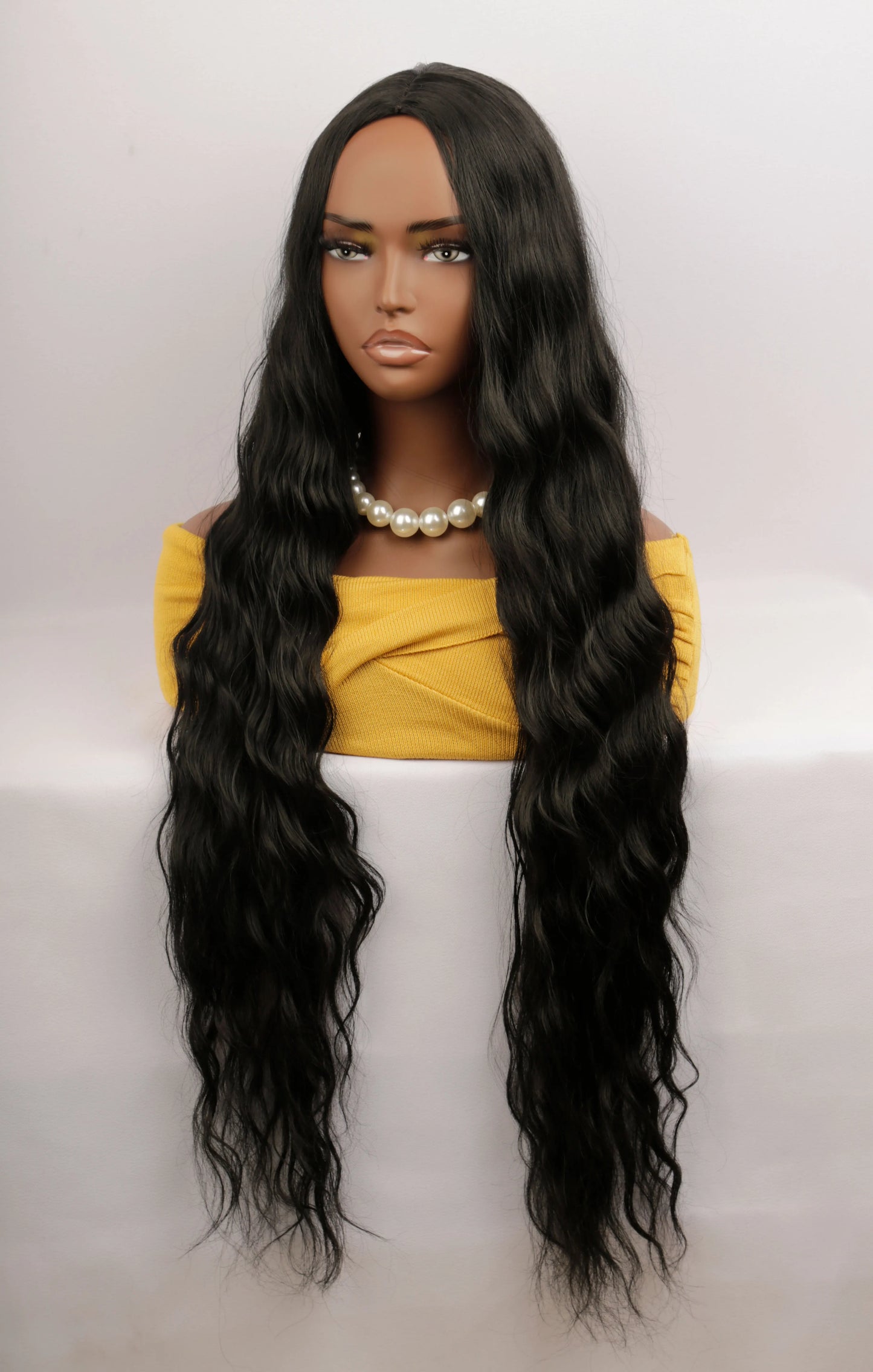 Extro Long Black Deep Wave Wigs 32 Inch Women Stylish Wavy Natural Looking Synthetic Wig for Beginner Friendly Party Cosplay Wig