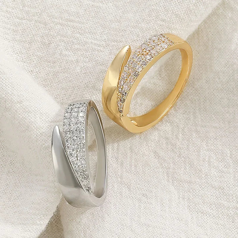 2025 New Stainless Steel 18 K Golden Plated Sun Rings for Women Natural Stone Inlaid in Hollow Metal Texture Ring Trendy Jewelry