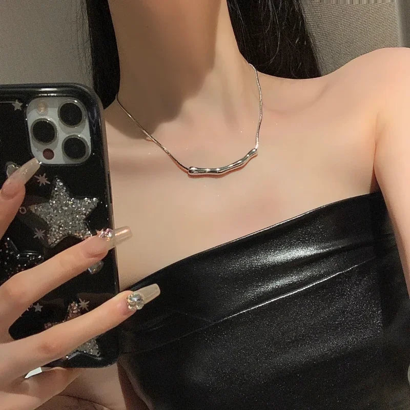 European and American Fashion Simple Stainless steel Gold Color Collarbone Chain For Women’s Fashion Short Necklaces Jewelry New