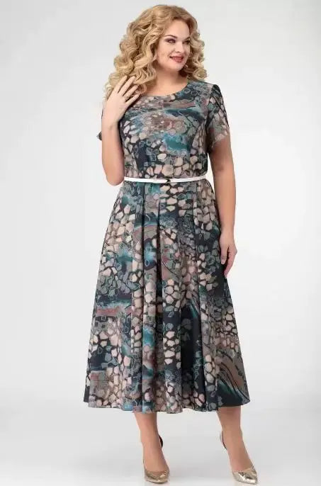 Plus size European and American oversized women's two-piece set with elegant heavy-duty design, printed dress with 3/4 sleeves