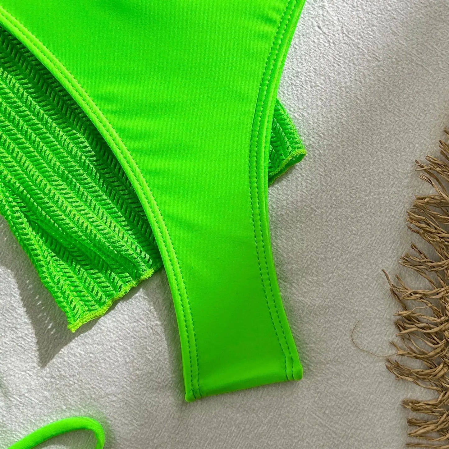 2025 Sexy Bikinis Female Swimsuits Women's Three-Piece Swimwear Beach Swim Wear Bathing Suits Brazilian Bikini Set Pool Bather