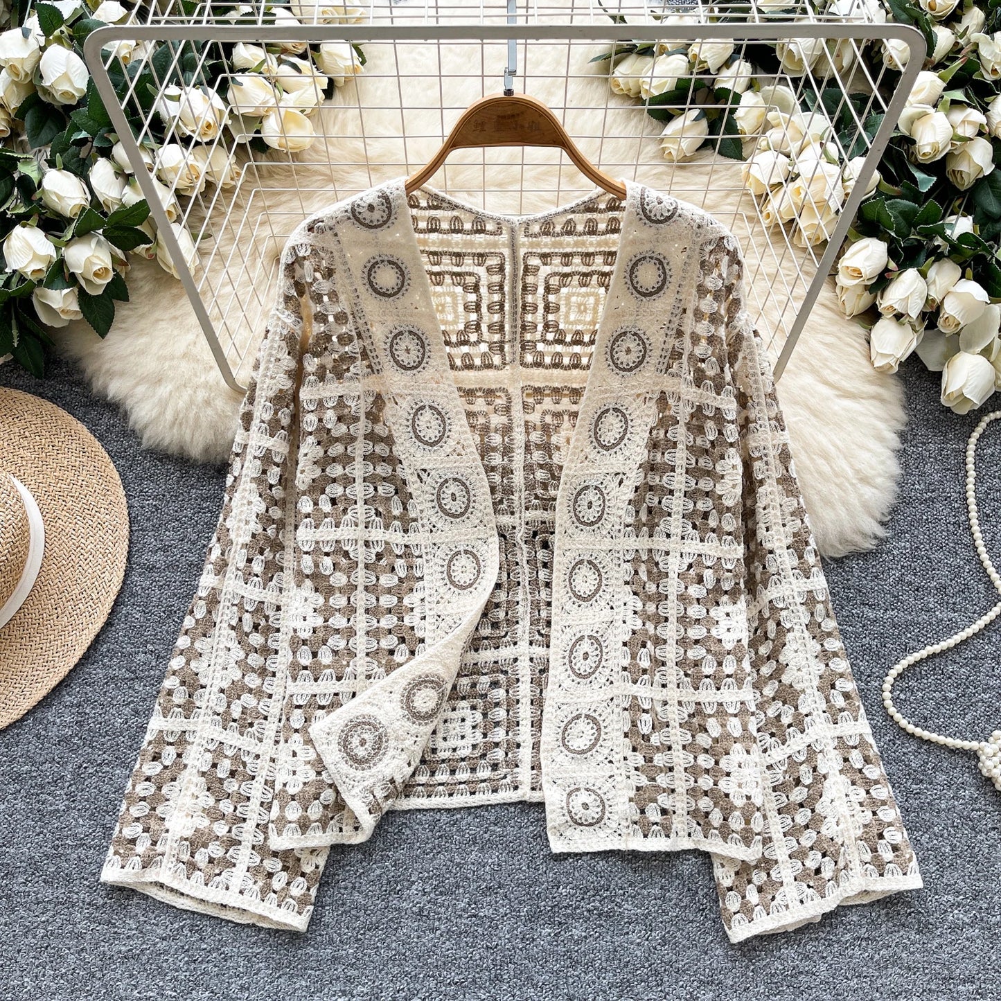 SINGREINY Vintage Boho Loose Plaid Cardigans Female Long Sleeves Hook Flower Hollow Tops 2025 Vacation Sunscreen Casual Shirt