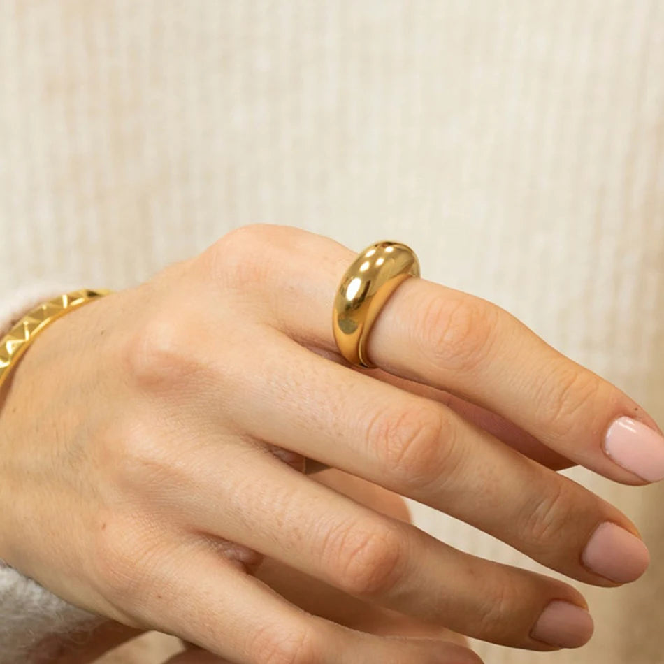 COLALA Waterproof Fashion Simple Stainless Steel Rings for Women Arc Rings Jewellery No fading Geometric Ring Size 5 6 7 8