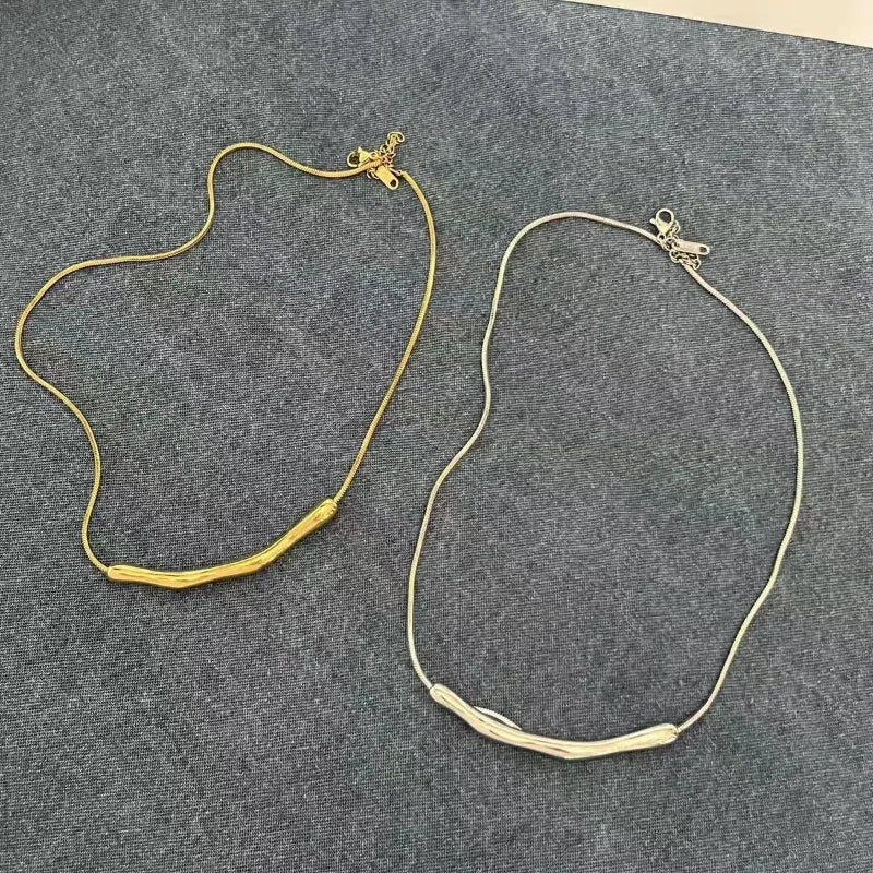 European and American Fashion Simple Stainless steel Gold Color Collarbone Chain For Women’s Fashion Short Necklaces Jewelry New