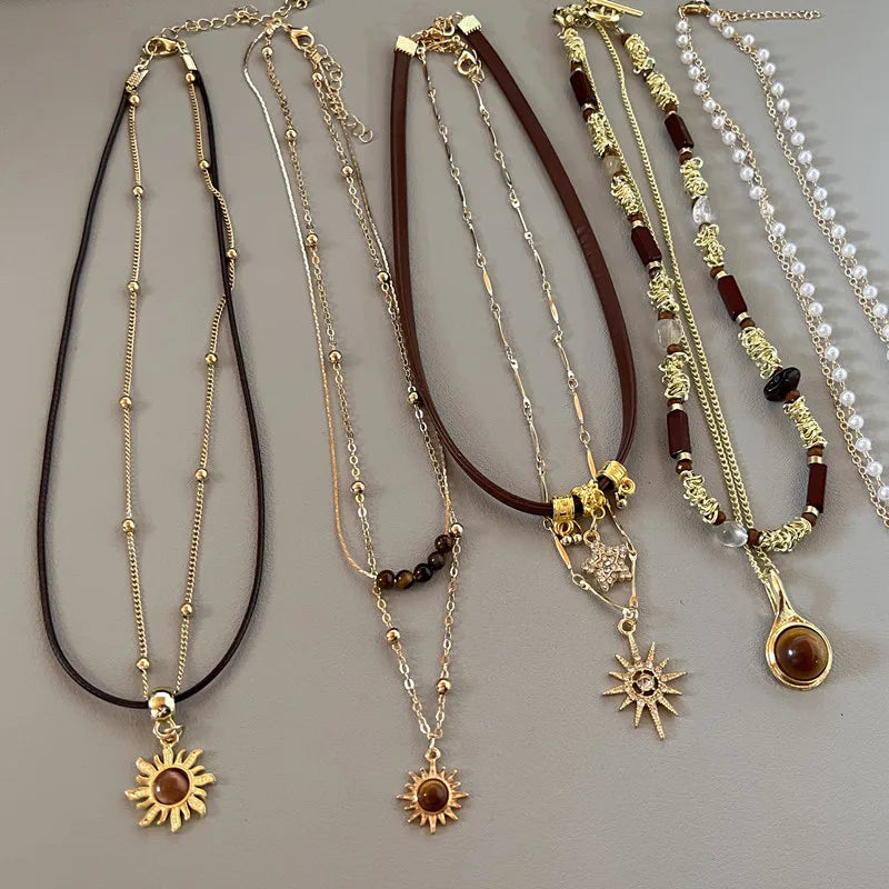 Sun Star Zircon Necklace for Women Vintage Leather Necklace Double Layered Pendant Chain Choker Fashion Jewelry