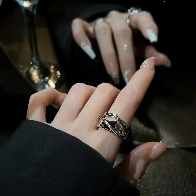LATS Vintage Gothic Red Crystal Cross Geometry Open Rings for Women Y2k Punk Creative Grunge Jewelry Accessories Gift